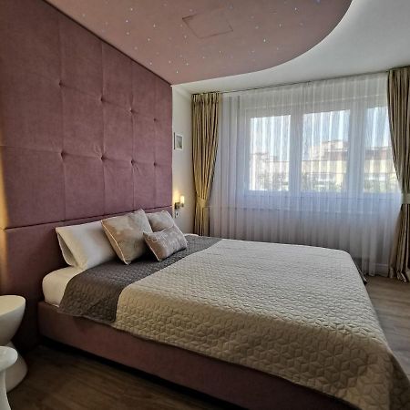 Lux Apartman 34 Banja Luka Esterno foto