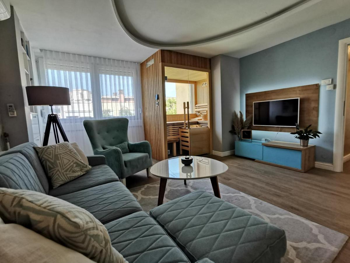 Lux Apartman 34 Banja Luka Esterno foto
