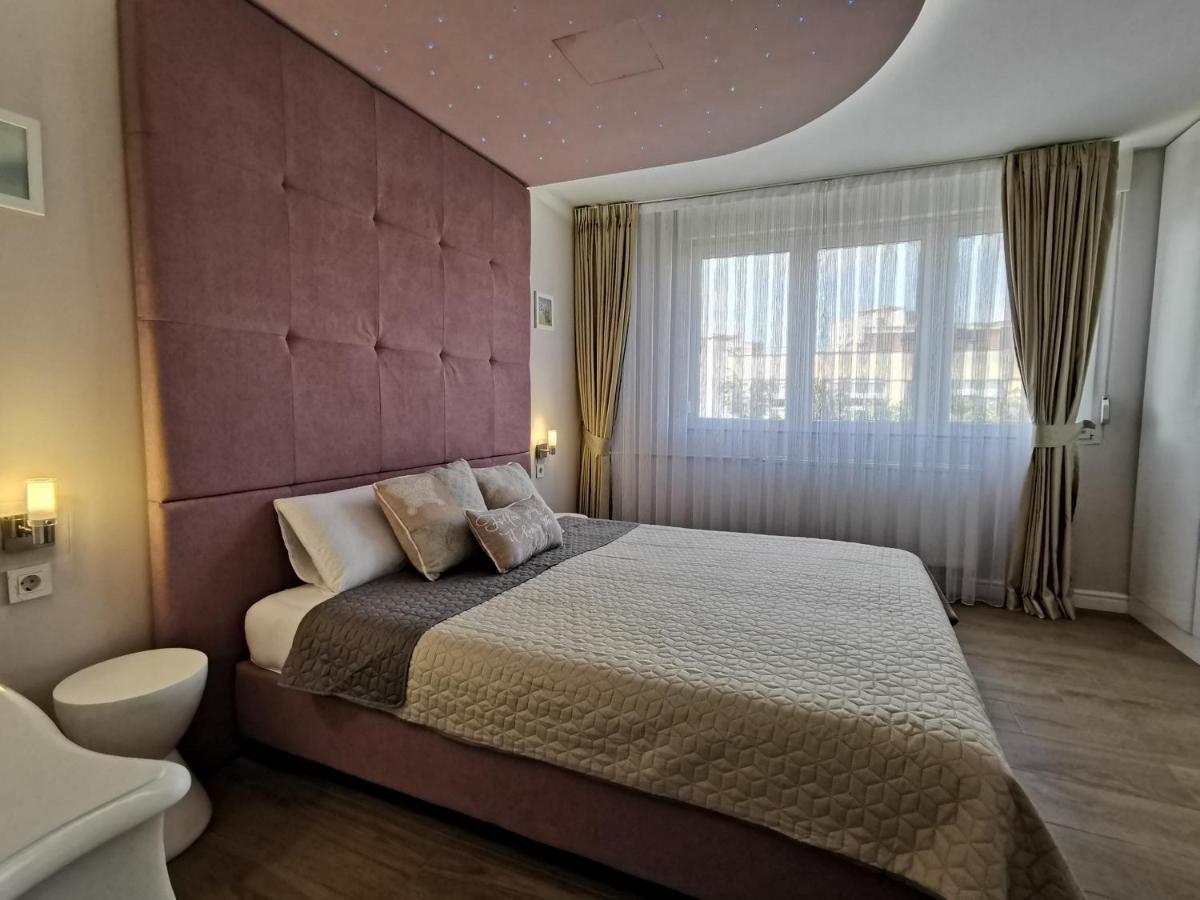 Lux Apartman 34 Banja Luka Esterno foto